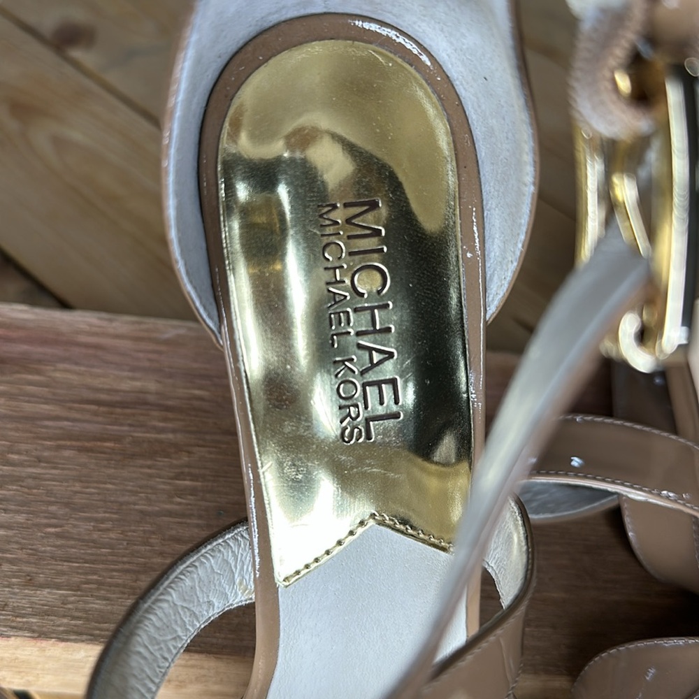Michael Kors Women's Platform Sandal Sz8 Tan Strappy Heels - Picture 5 of 9